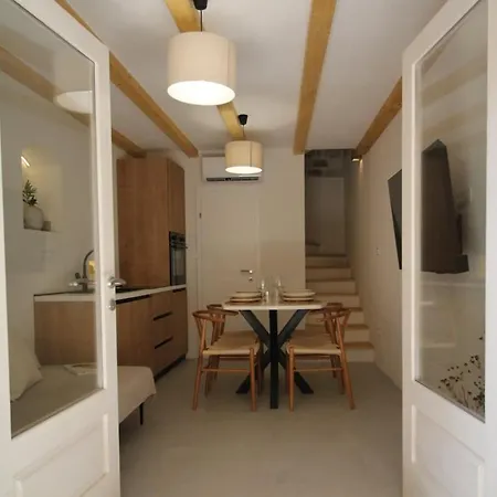 Almara Stone House Appartement