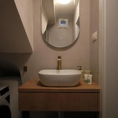 Almara Stone House - Authentic Stone House In Apartman